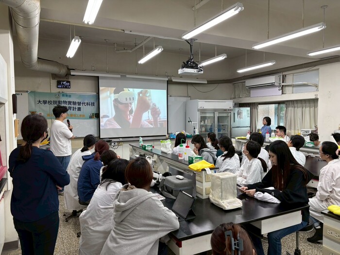 VR教學體驗日